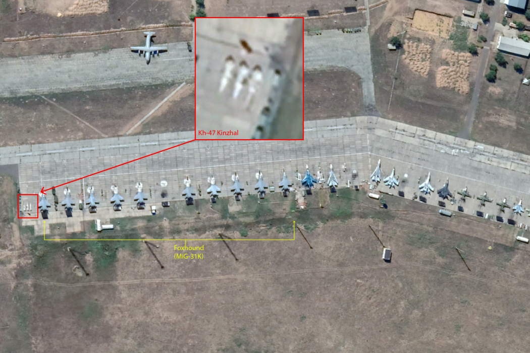 Russian “Kinzhal” Hypersonic Missile and MiG31Ks still at Flight Test Center (IMINT)